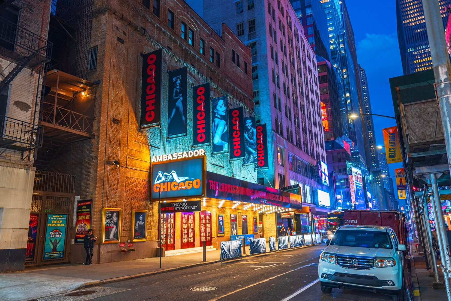 Hotel near the Ambassador Theatre NYC | The Belvedere Hotel